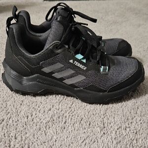 Adidas Terrex Black and Dark Gray Hiking Shoes